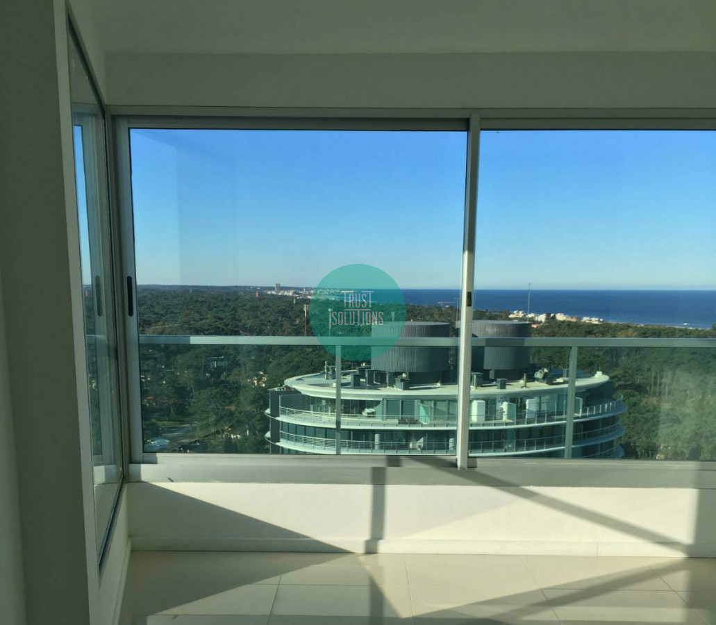 Apartamento ID.645 - Venta Apartamento Brava Punta a estrenar 3D 3B con Amenities 