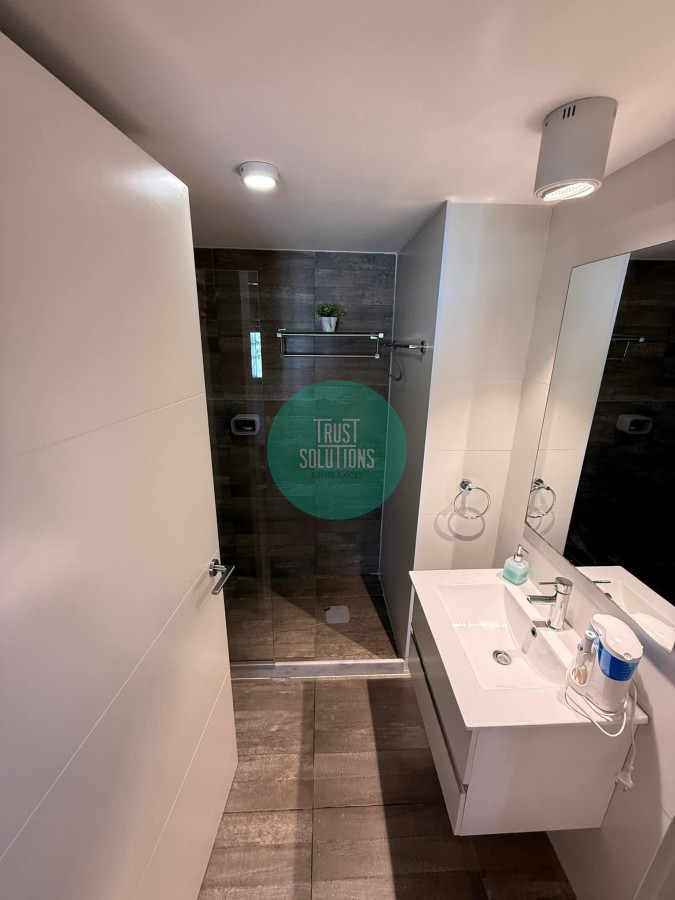 Apartamento ID.1677 - Oportunidad Venta 3 Dormitorios. Prado garaje ss y terraza balcon