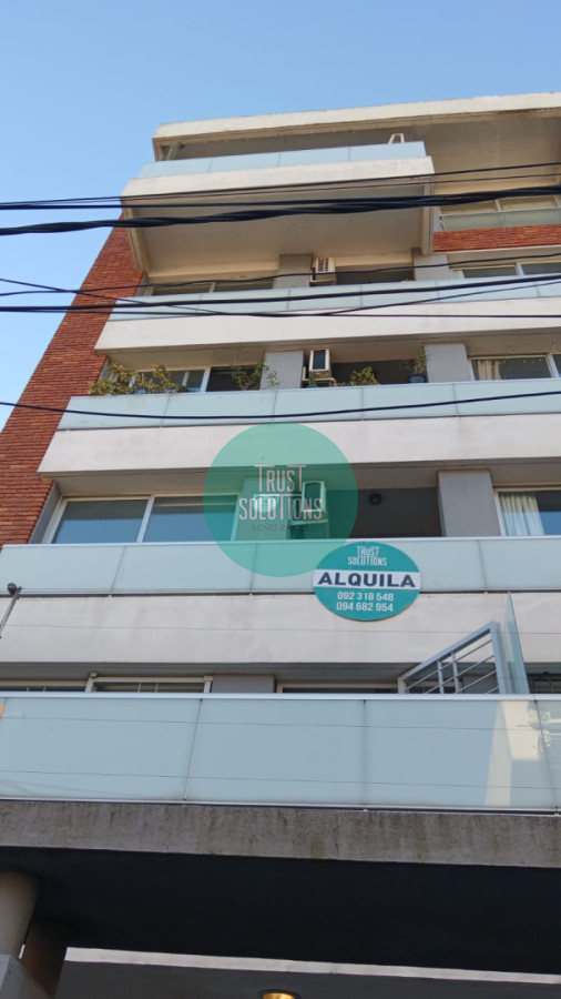 Apartamento ID.1695 - Alquiler Ap. 2 dormitorios con garage cerca de la Uni. Catolica 