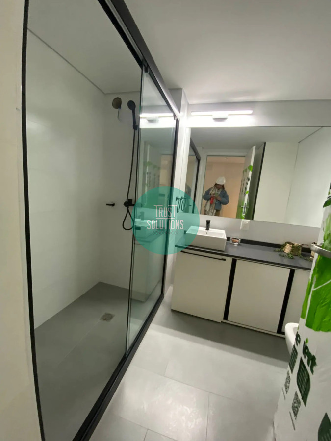 Apartamento ID.943 - Venta Ap.Pocitos 2D al frente Ed.Bull con alta renta 