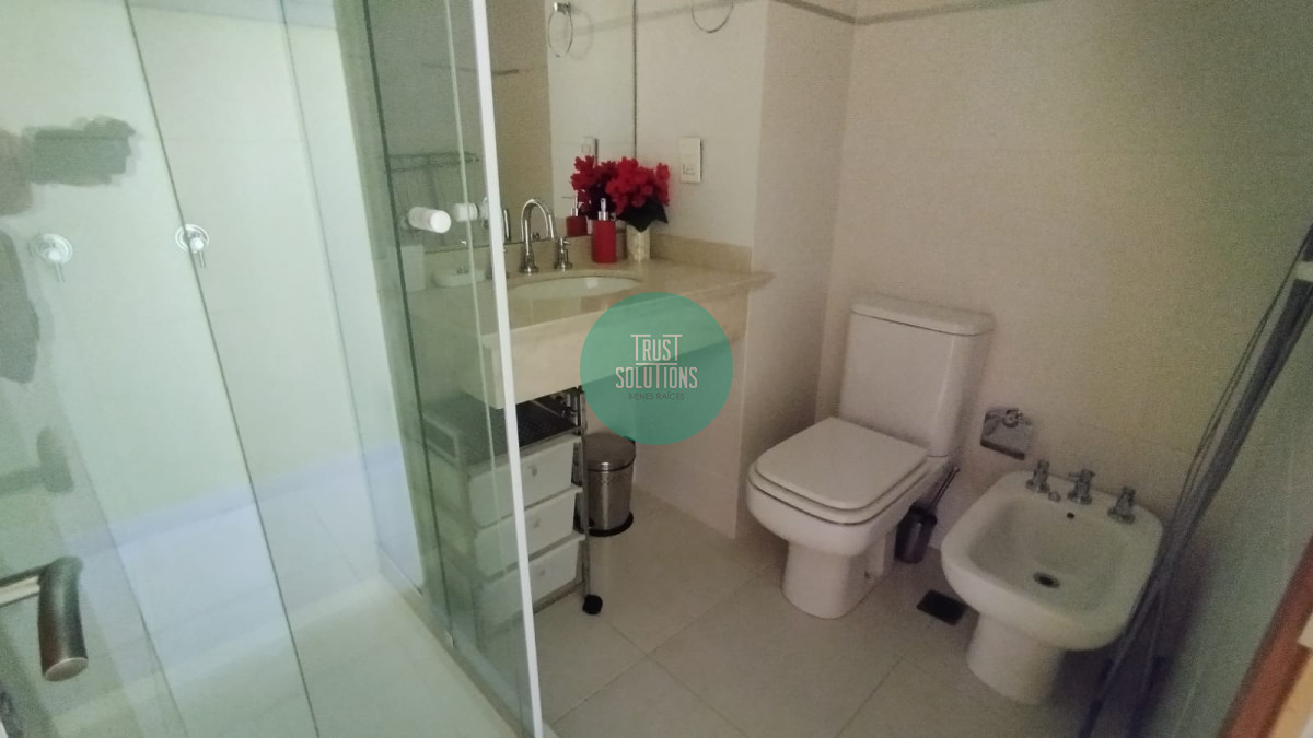 Apartamento ID.1465 - Venta y Alquiler Anual Exclusivo Apto 2D Mansa Punta con Amenities y vista espectacular 