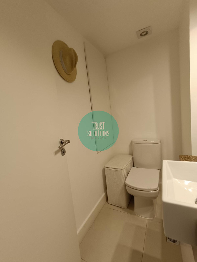 Apartamento ID.1301 - Venta Apto 2D Brava Punta con Amenities y Terraza con parrillero 