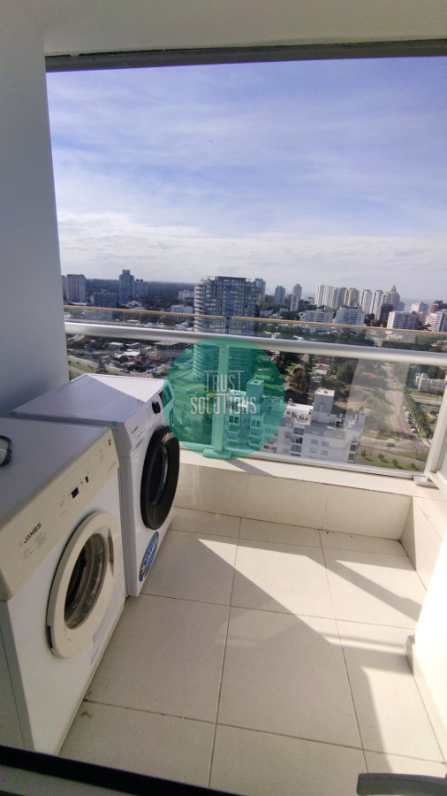Apartamento ID.1465 - Venta y Alquiler Anual Exclusivo Apto 2D Mansa Punta con Amenities y vista espectacular 
