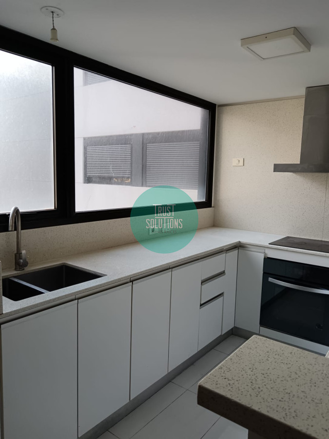 Apartamento ID.910 - Hermoso Alquiler Ap. 2D Barrio Sur vista al mar Ed.Alma Sur