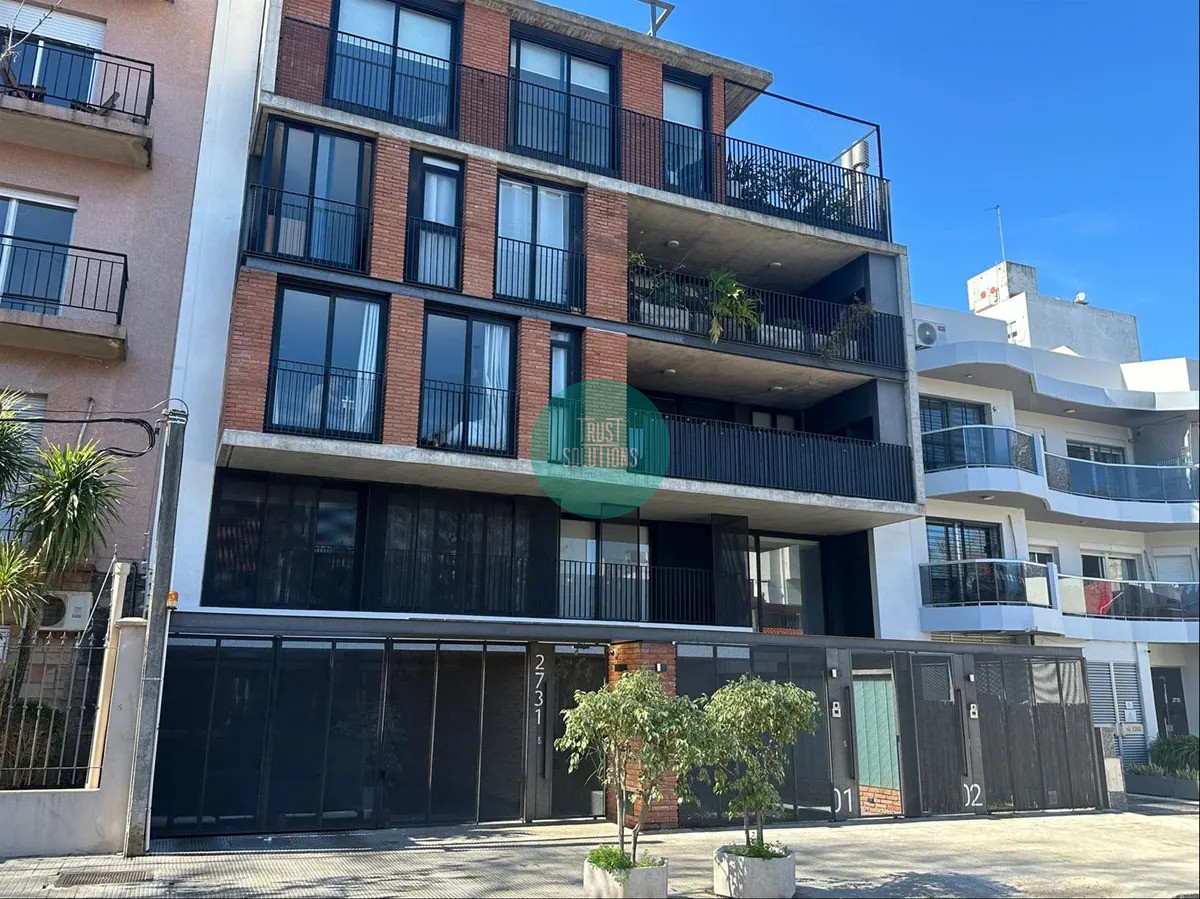 Apartamento ID.1755 - Punta Carretas Venta Con Renta Apartamento 1 Dormitorio Duplex, Opción Garaje