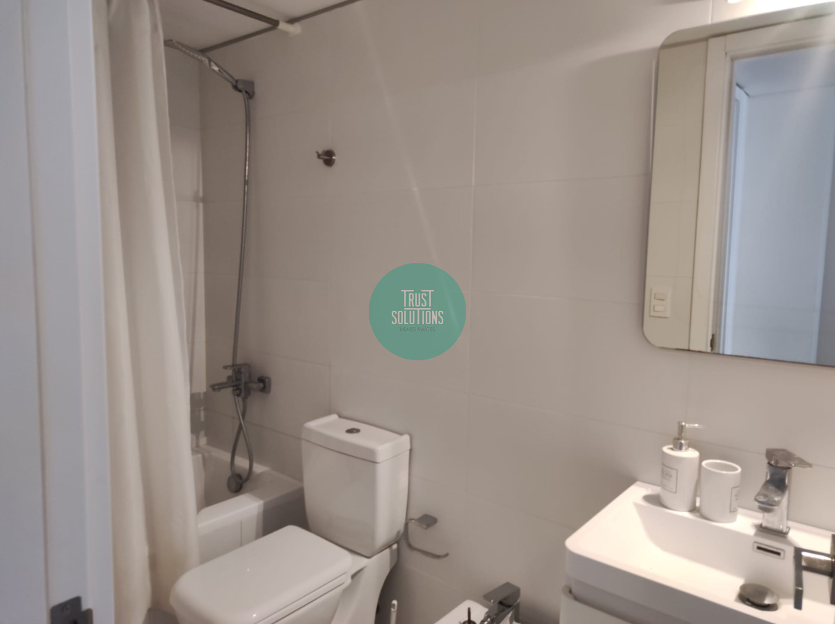 Apartamento ID.837 - ALQUILER Ap. Barrio Sur 4 DORMITORIOS A PASOS DE LA RAMBLA EDIF. ALMA SUR