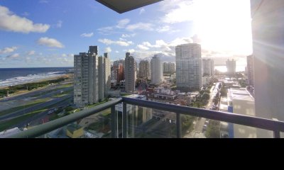 Venta Apto 2D Brava Punta con Amenities prox al mar