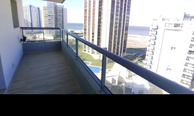 Venta Apto 2D a estrenar Brava Punta con Amenities prox al mar