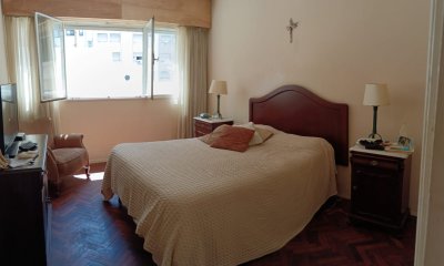 Oportunidad Venta 3 Dormitorios. Pocitos garaje y terraza. A 2 Cuadras de la rambla Pocitos