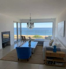 Venta Penthouse 4 suites Dep Serv Mansa Punta con Amenities