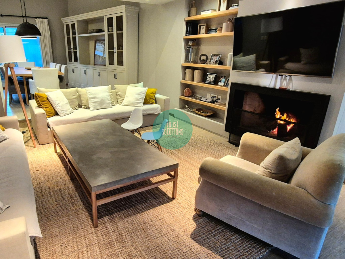 Casa ID.1424 - VENTA Y ALQUILER DE ESTUPENDA CASA EN JARDINES DE CARRASCO