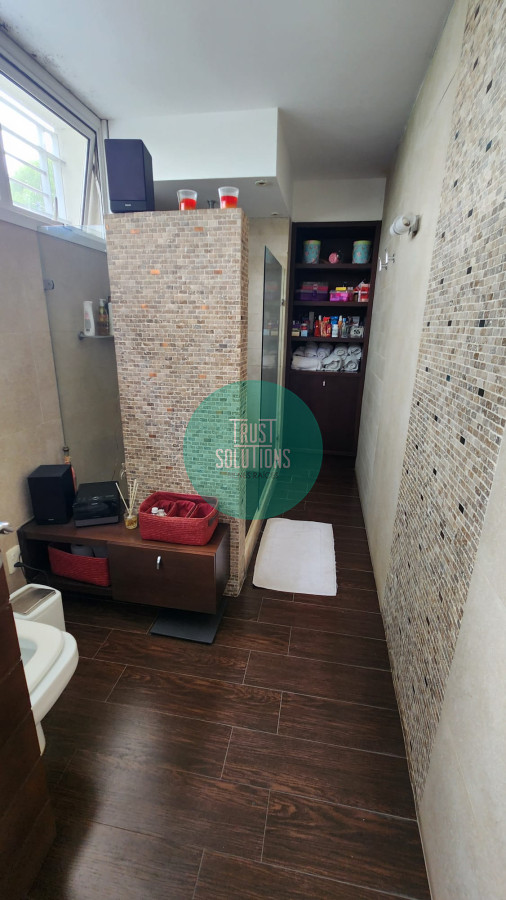 Casa ID.1431 - VENTA DE ESPECTACULAR CASA UBICADA EN EL BARRIO DE PUNTA GORDA