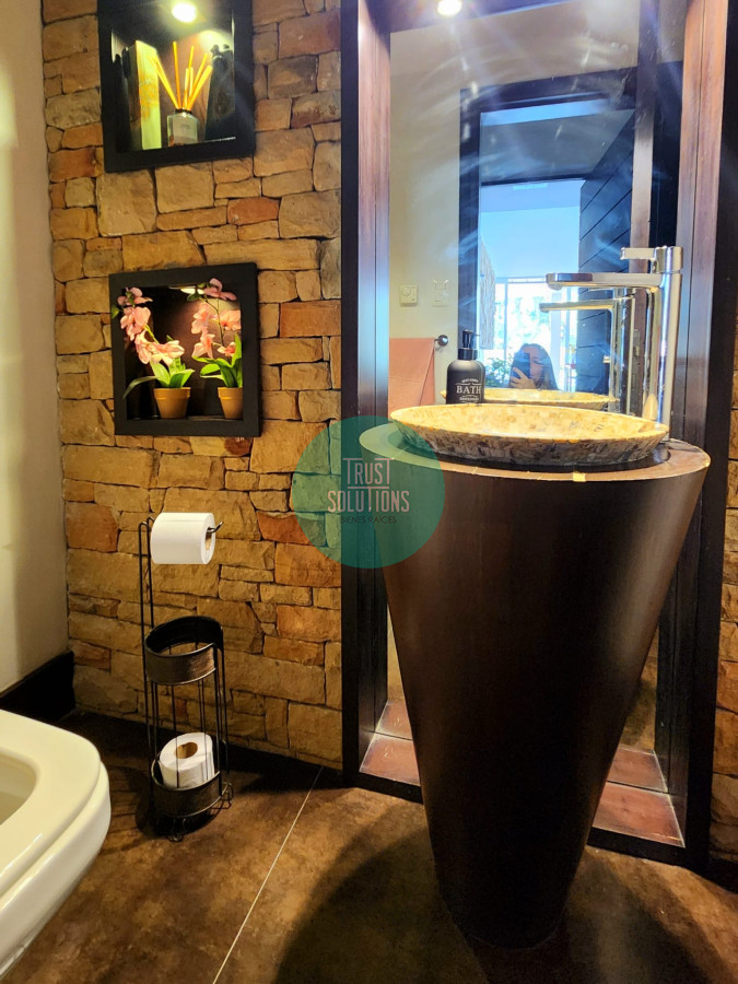 Casa ID.1431 - VENTA DE ESPECTACULAR CASA UBICADA EN EL BARRIO DE PUNTA GORDA