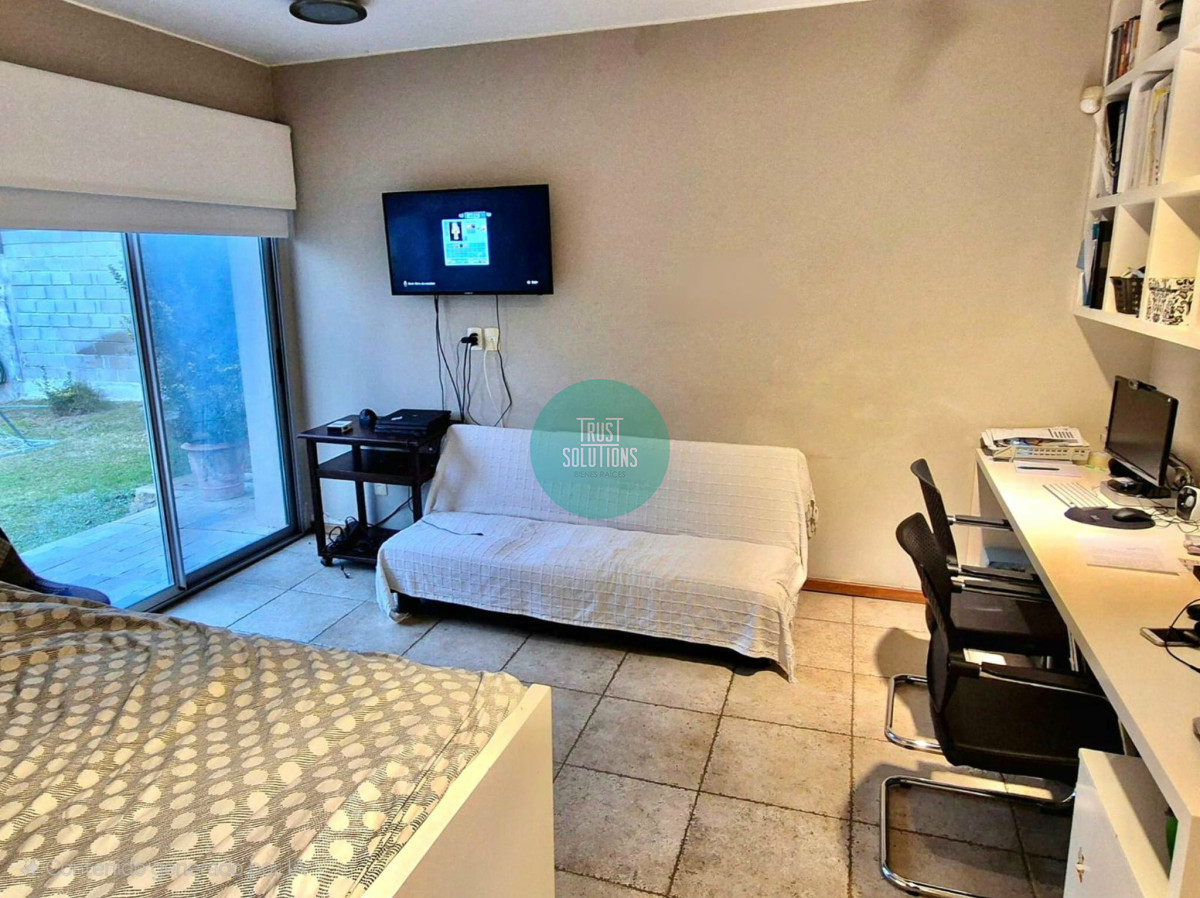 Casa ID.1424 - VENTA Y ALQUILER DE ESTUPENDA CASA EN JARDINES DE CARRASCO