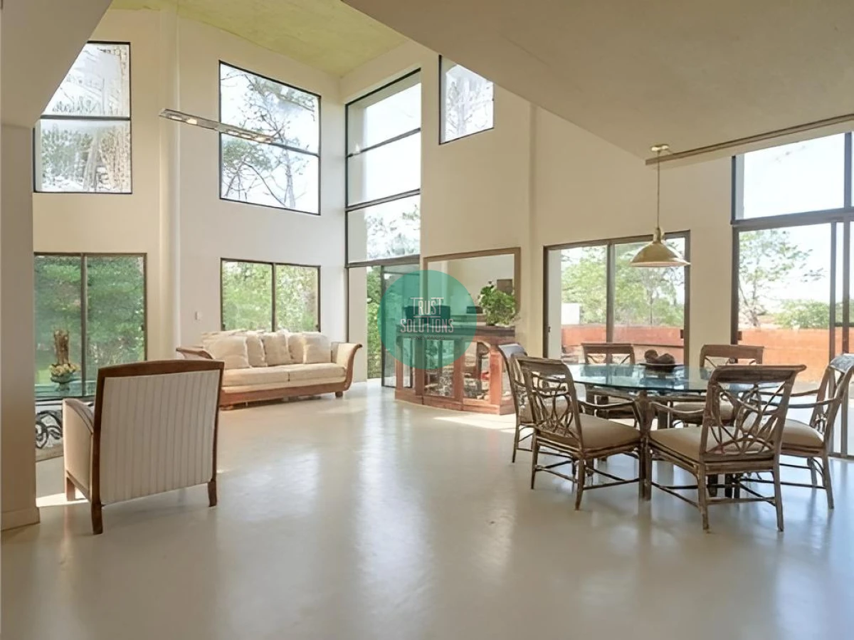 Casa ID.1205 - Alquiler Anual y de Temporada Casa 5D Brava Punta con Piscina 