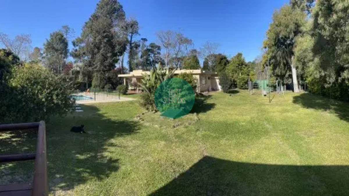 Casa ID.315 - Alquiler temporada Casa 4D y dep Lugano Punta con Piscina y cancha tenis 