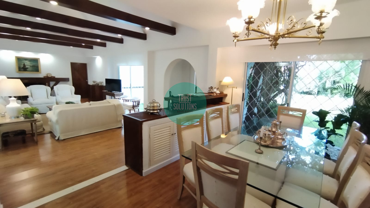 Casa ID.1469 - Venta Casa 4D Mansa Punta con Piscina 