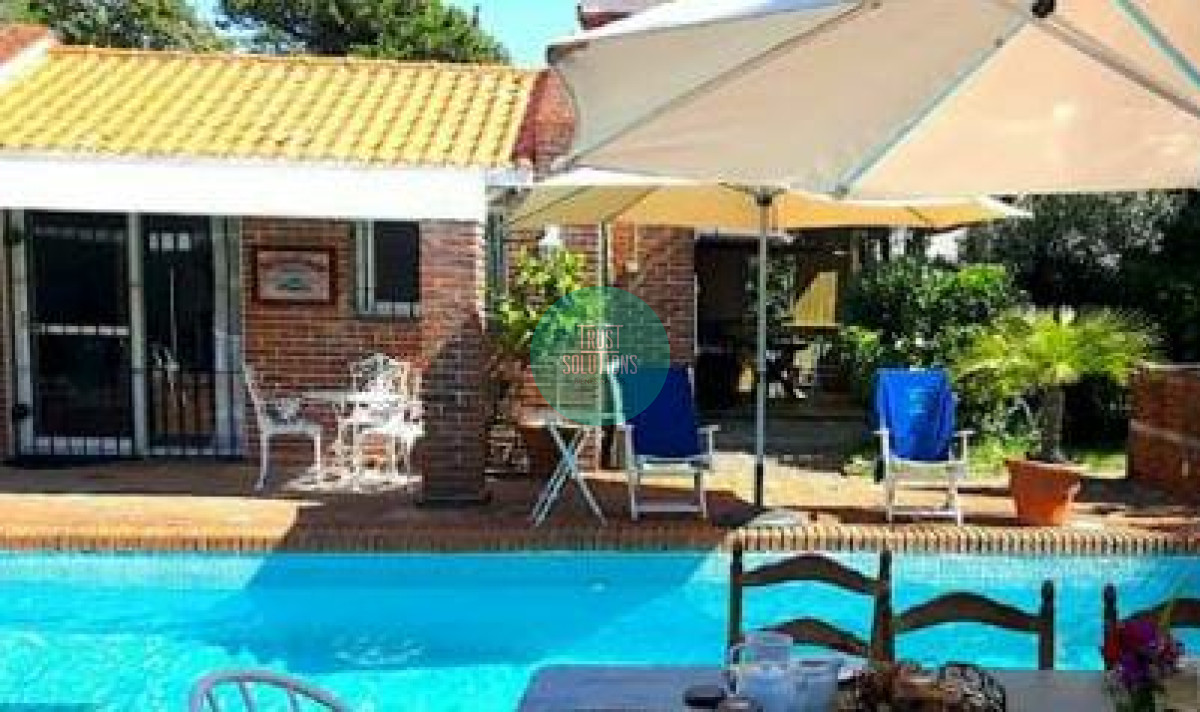 Casa ID.1106 - Alquiler Anual Casa 5D Rincón del indio Punta con Piscina 