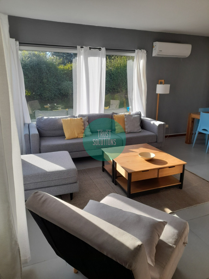 Casa ID.404 - Venta Divina Casa 4D  Rincón del indio Punta con Piscina y Barbacoa 