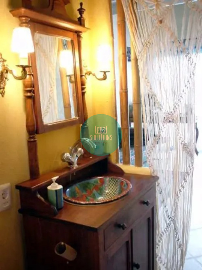 Casa ID.710 - Alquiler temporada Casa 5D Pinares Punta con Piscina climatizada a metros del mar 