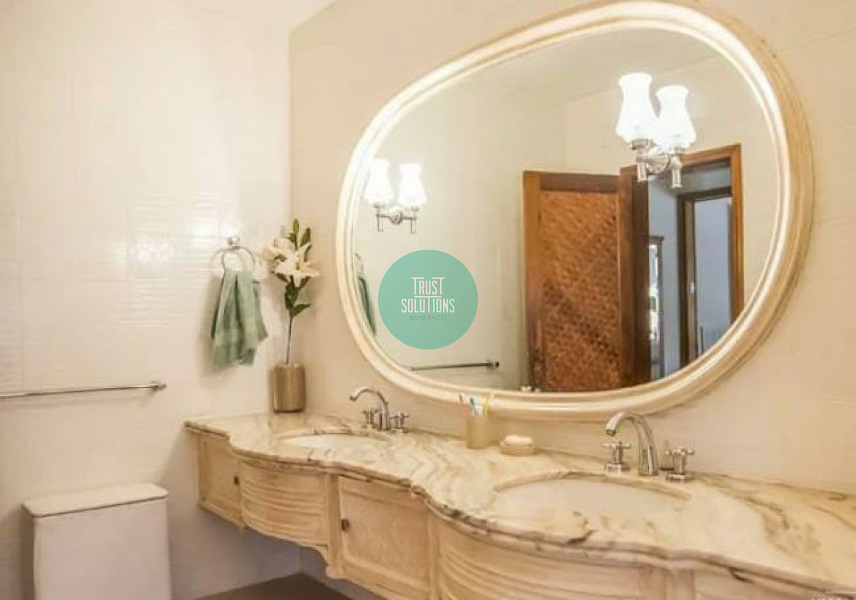 Casa ID.851 - Venta y Alquiler de Temporada Casa 5D Lugano Punta con Piscina climatizada y Barbacoa 