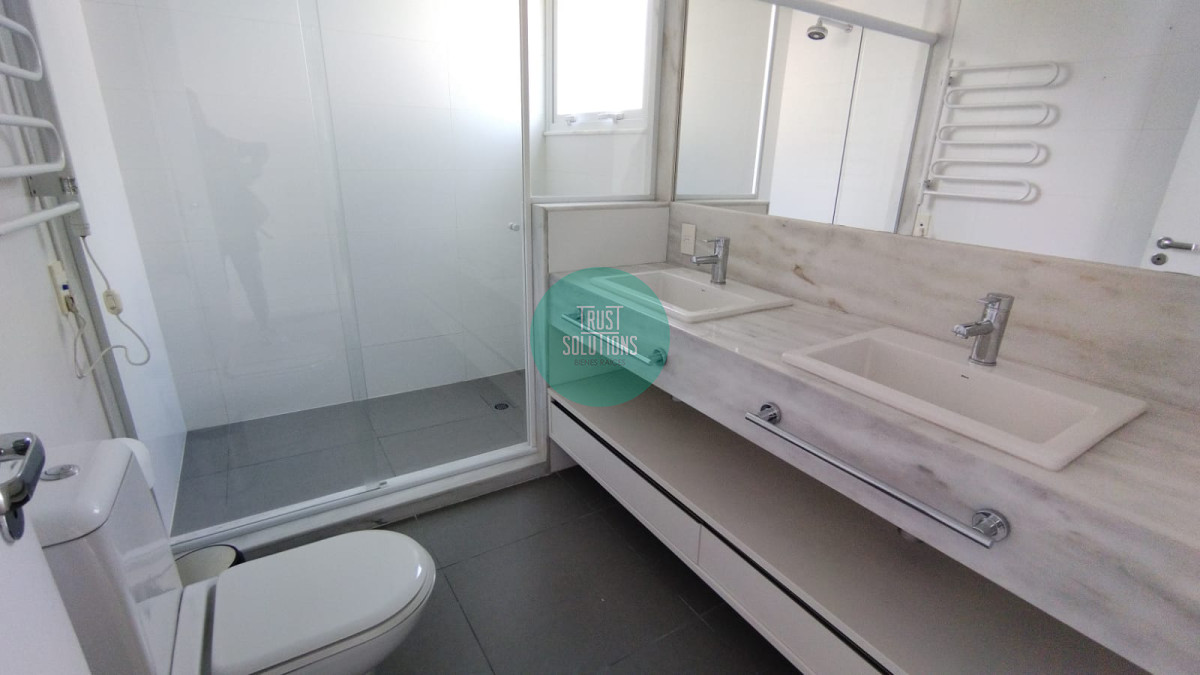 Casa ID.1108 - Venta Casa 5 suites Barrio privado Mansa Punta con Piscina  
