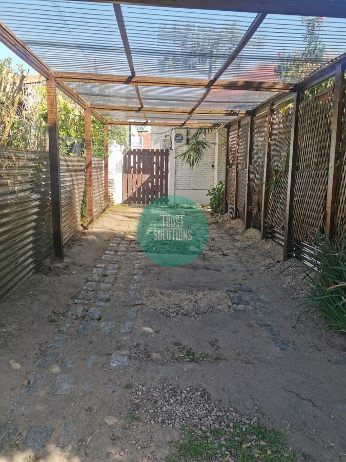 Casa ID.343 - Alquiler temporada Casa 5D Mansa Punta con Piscina a mts del mar 