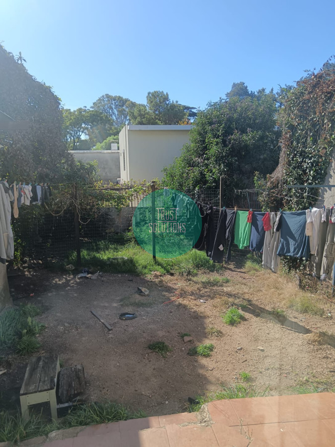 Casa ID.1626 - Venta Casa Hermosa 4 Dormitorios con amplio terreno 