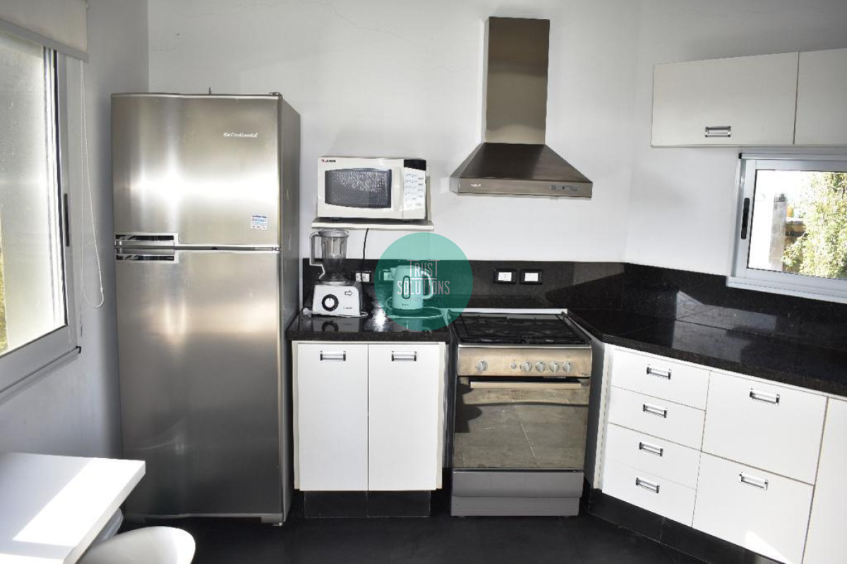 Casa ID.345 - Venta y Alquiler temporada Casa 5D Manantiales Punta con Piscina y vta al mar