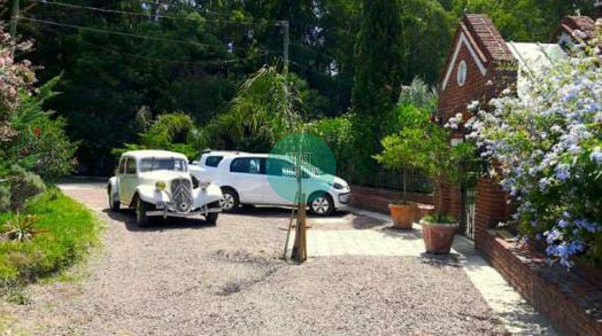 Casa ID.1106 - Alquiler Anual Casa 5D Rincón del indio Punta con Piscina 