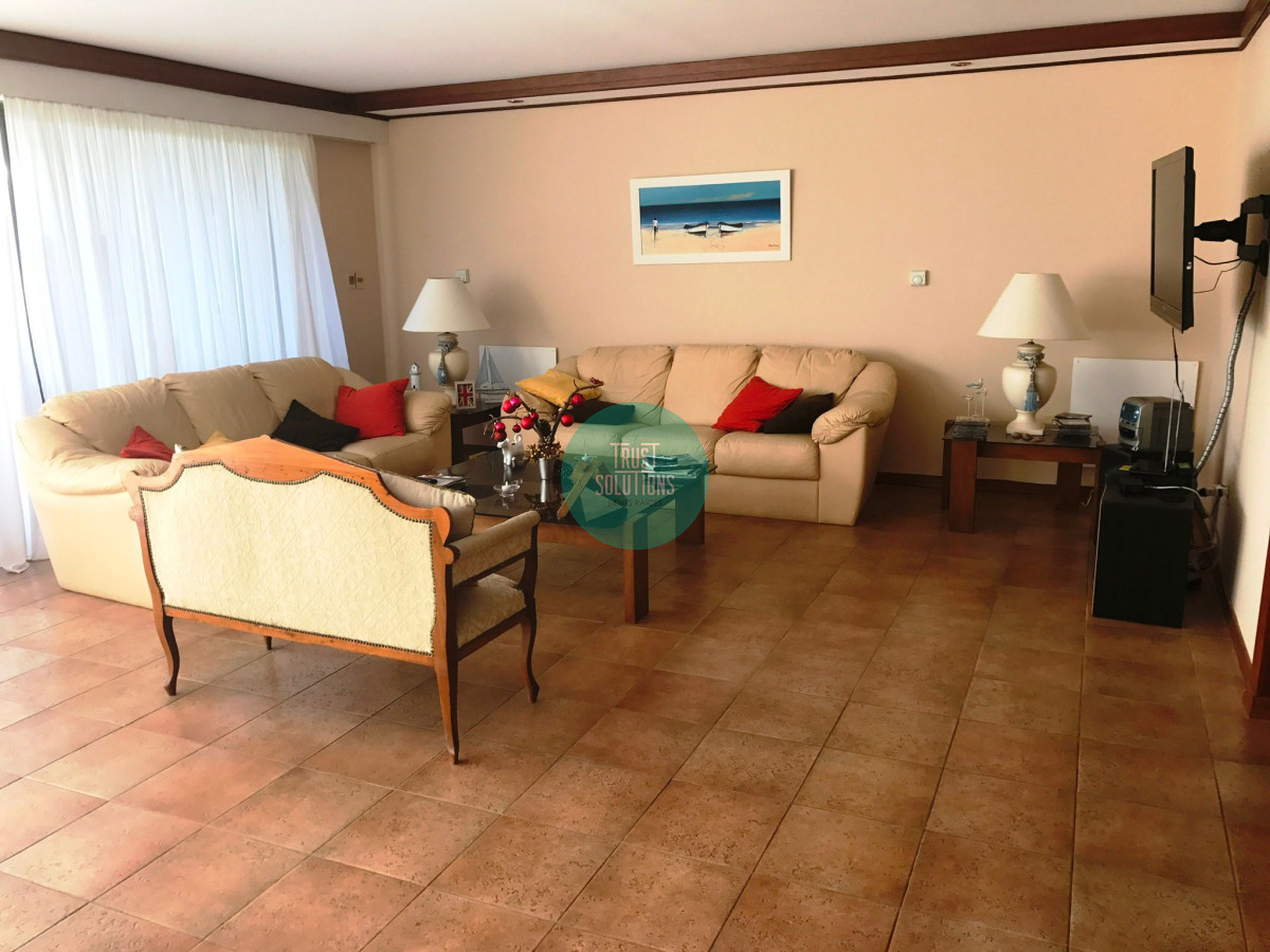 Casa ID.400 - Venta Alquiler Anual y de Temporada Casa 5D Mansa Punta gran Parque y Piscina 