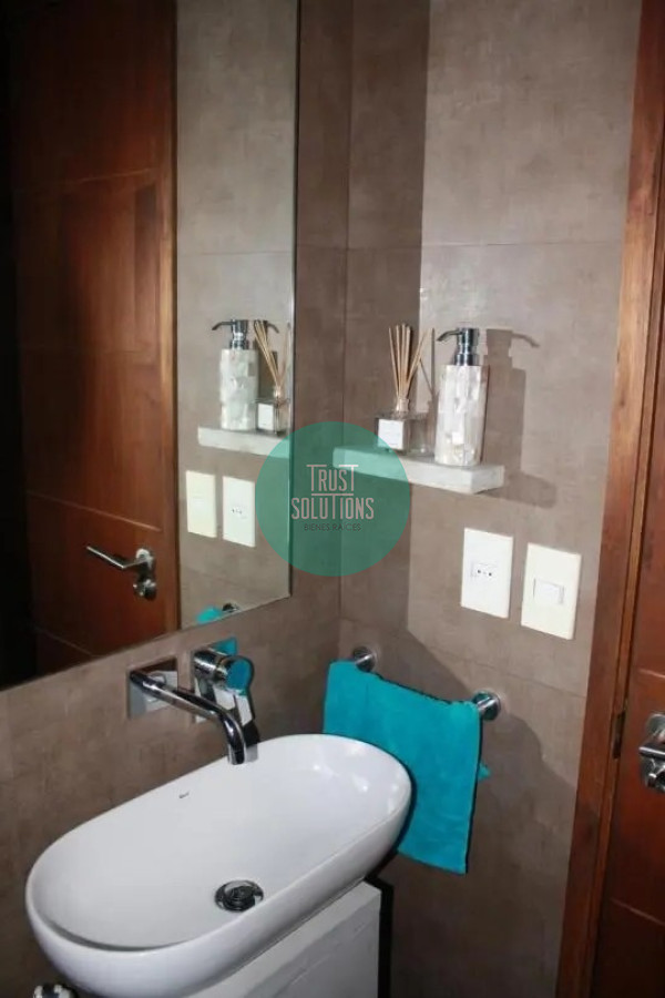 Casa ID.897 - Venta y Alquiler Temporada Divina Casa 4D y dep serv Rincón del Indio Punta 