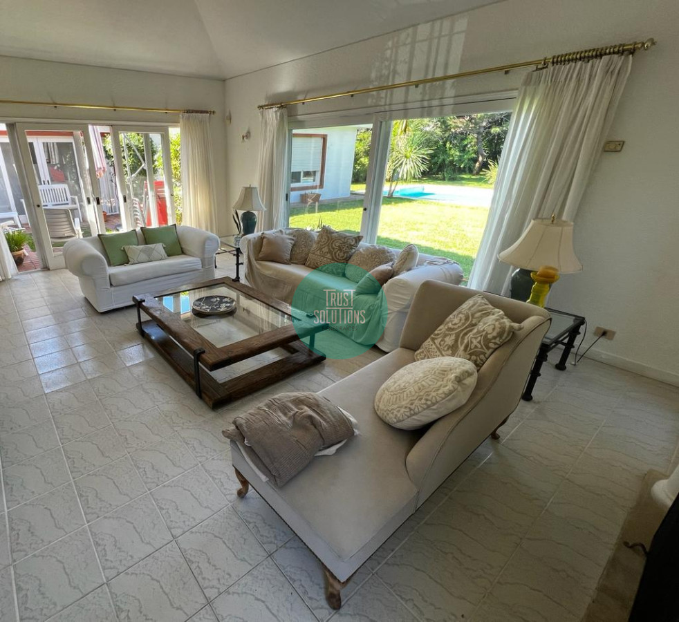Casa ID.414 - Alquiler de Temporada Casa 4D y dep serv San Rafael Punta con Piscina prox mar 