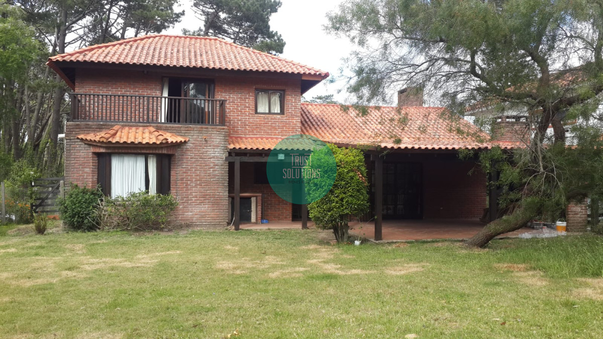 Casa ID.269 - Alquiler Temporada Casa 5D San Rafael Punta con Piscina  Prox.mar