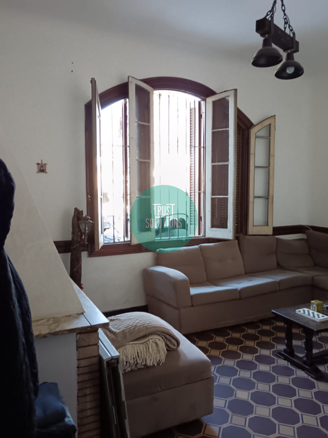 Casa ID.1626 - Venta Casa Hermosa 4 Dormitorios con amplio terreno 