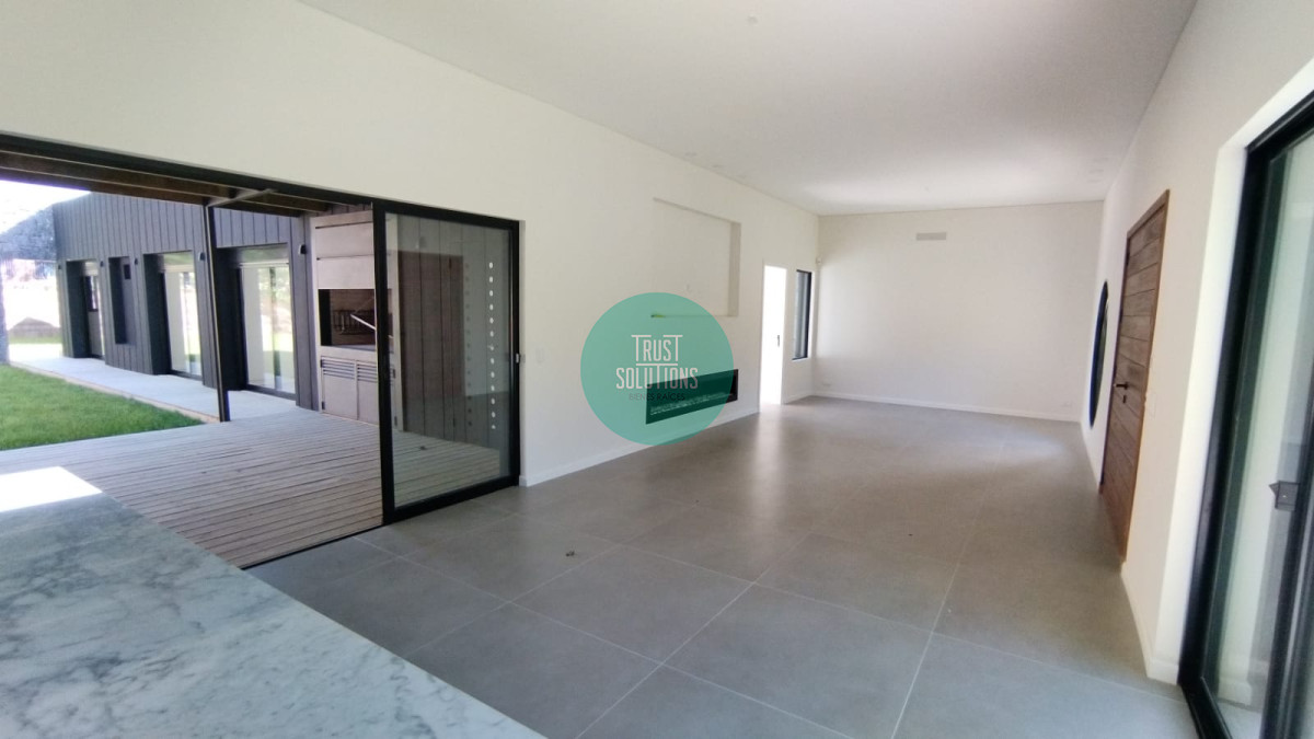 Casa ID.1280 - Venta Casa 4D a estrenar Golf Punta a metros del mar 