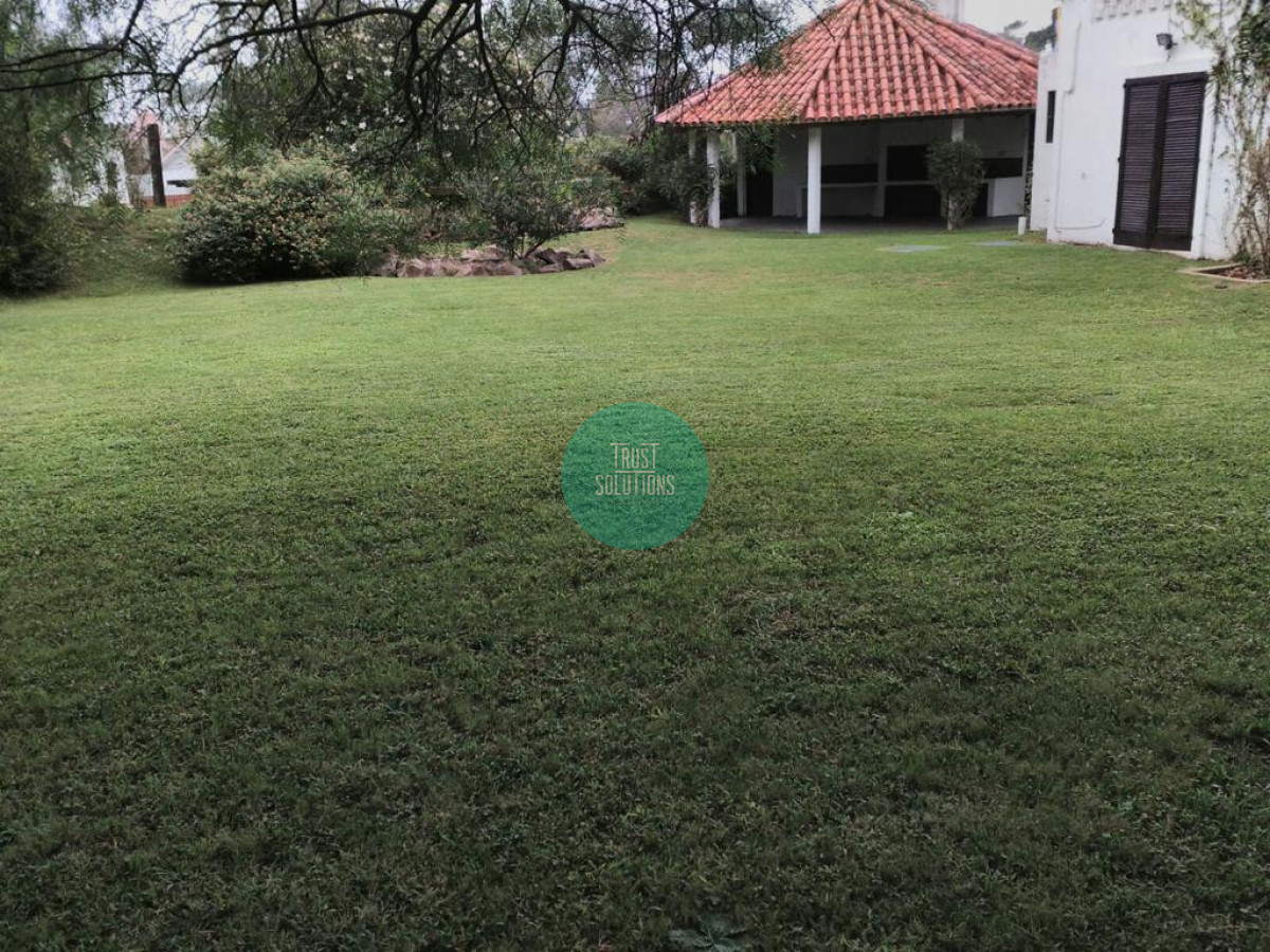 Casa ID.378 - Venta y Alquiler Anual Casa Mansa Punta 4D dep prox mar 