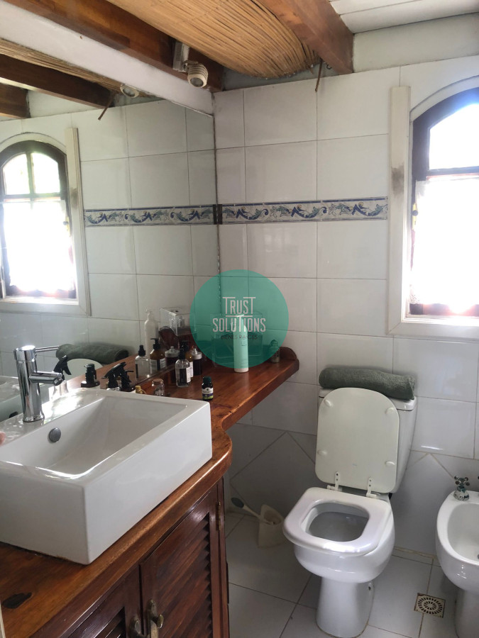 Casa ID.1459 - Alquiler Anual Casa 3D y dep de huéspedes Pinares Punta con Piscina 