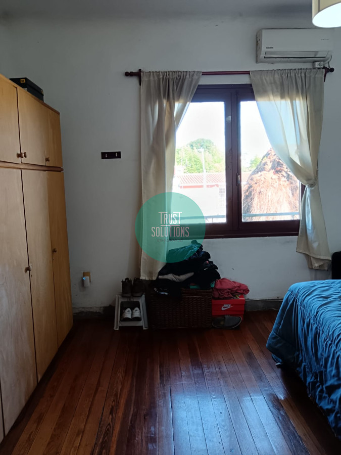 Casa ID.1626 - Venta Casa Hermosa 4 Dormitorios con amplio terreno 