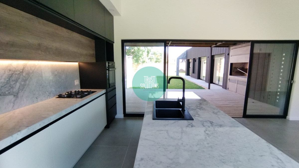Casa ID.1280 - Venta Casa 4D a estrenar Golf Punta a metros del mar 