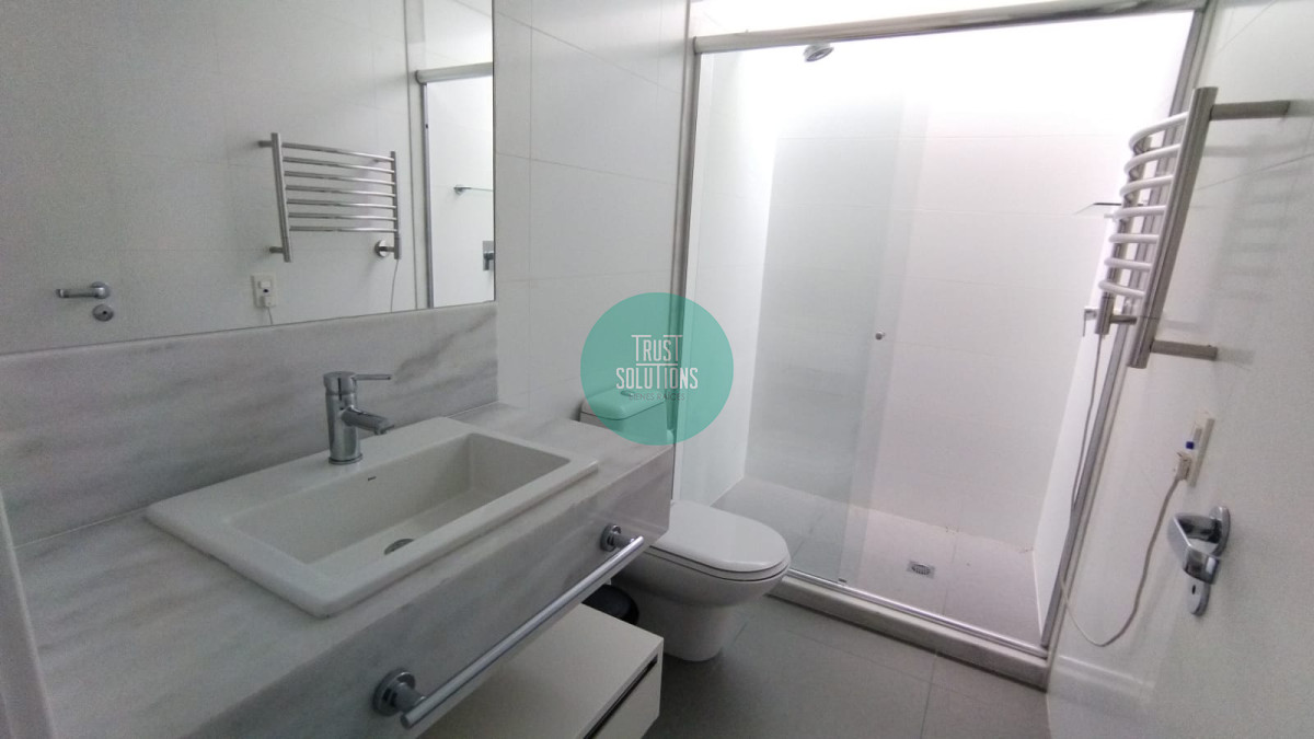 Casa ID.1108 - Venta Casa 5 suites Barrio privado Mansa Punta con Piscina  
