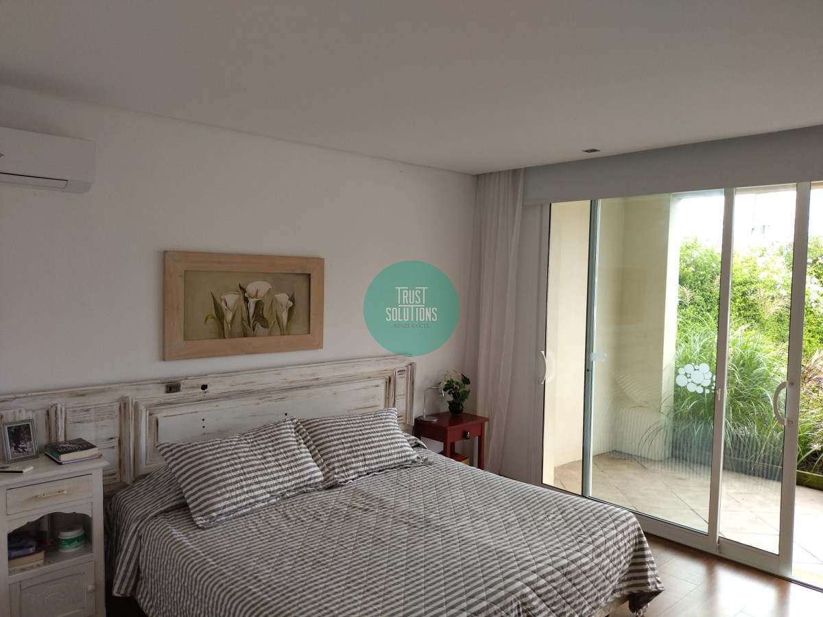 Casa ID.89 - Venta Casa Faro Punta 4D dep huéspedes y Piscina 
