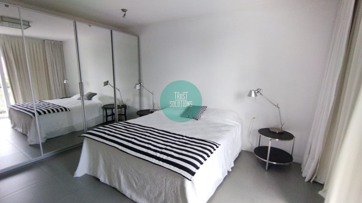 Casa ID.1108 - Venta Casa 5 suites Barrio privado Mansa Punta con Piscina  