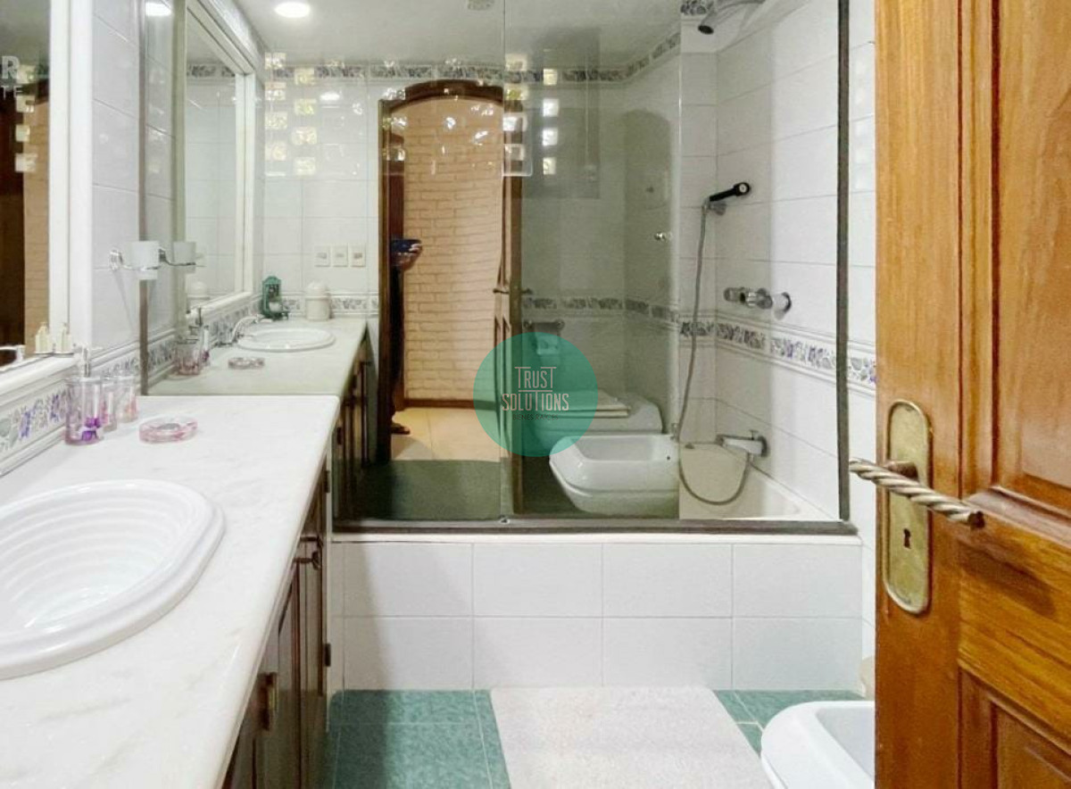 Casa ID.51 - Venta y Alquiler Temporada Casa 4D San Rafael Punta con Piscina a metros del mar 