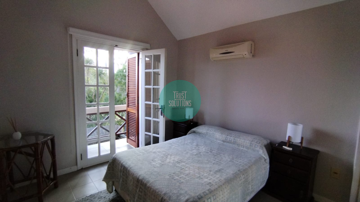 Casa ID.525 - Alquiler Anual Casa 4D y dep de huéspedes Mansa Punta prox a la playa 