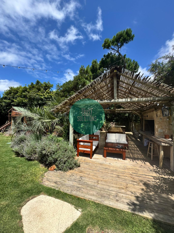 Casa ID.761 - Alquiler Anual y de Temporada Casa 4D y dep serv San Rafael Punta con Piscina climatizada a mts del mar 
