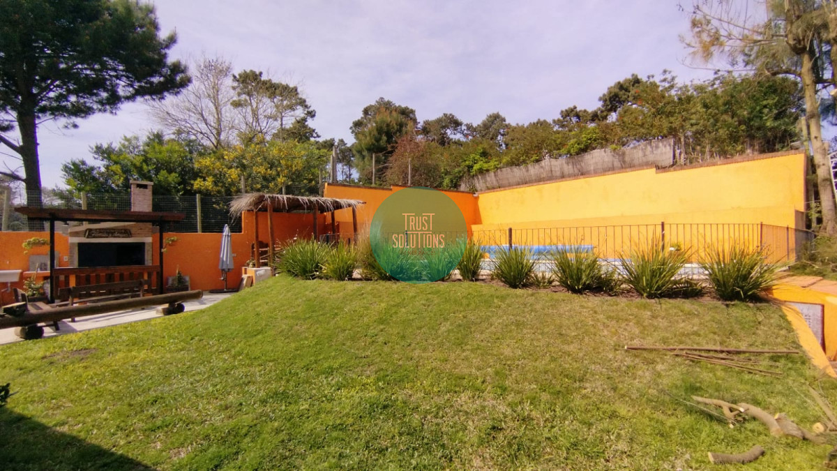 Casa ID.1323 - Alquiler Temporada Casa 4D y dep de serv San Rafael Punta con Piscina climatizada 