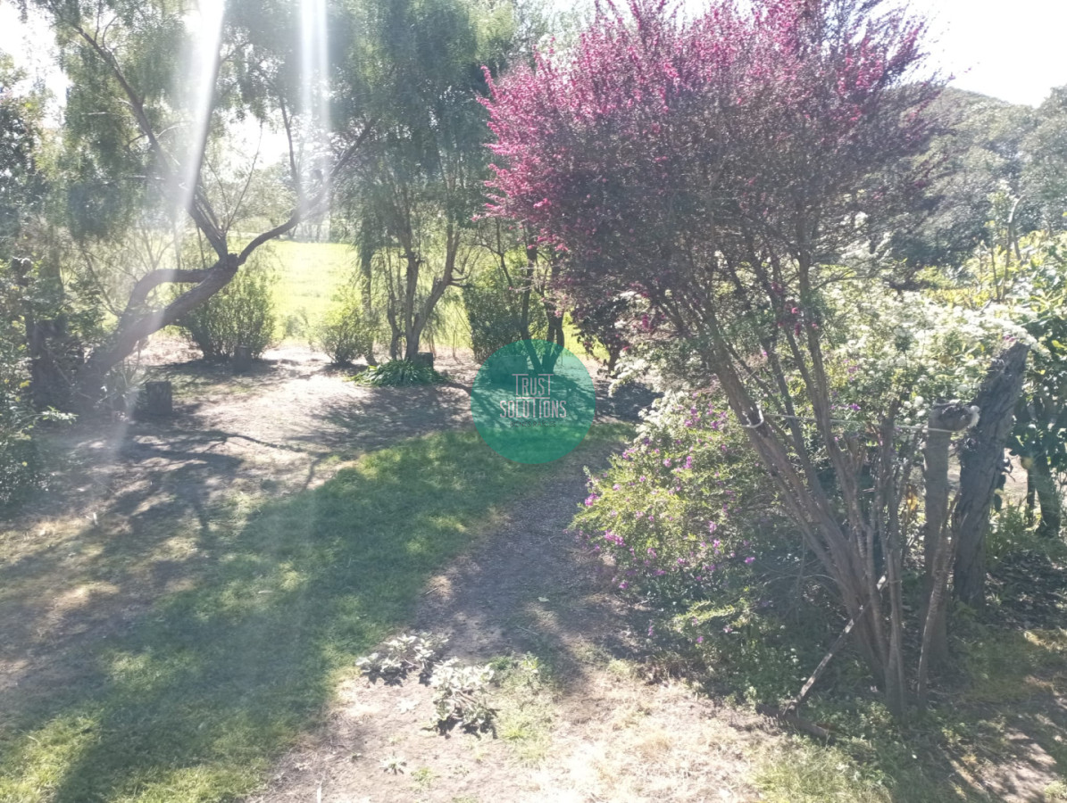 Casa ID.1858 - Venta Casa de campo en Colonia a pasos de la plaza de toro