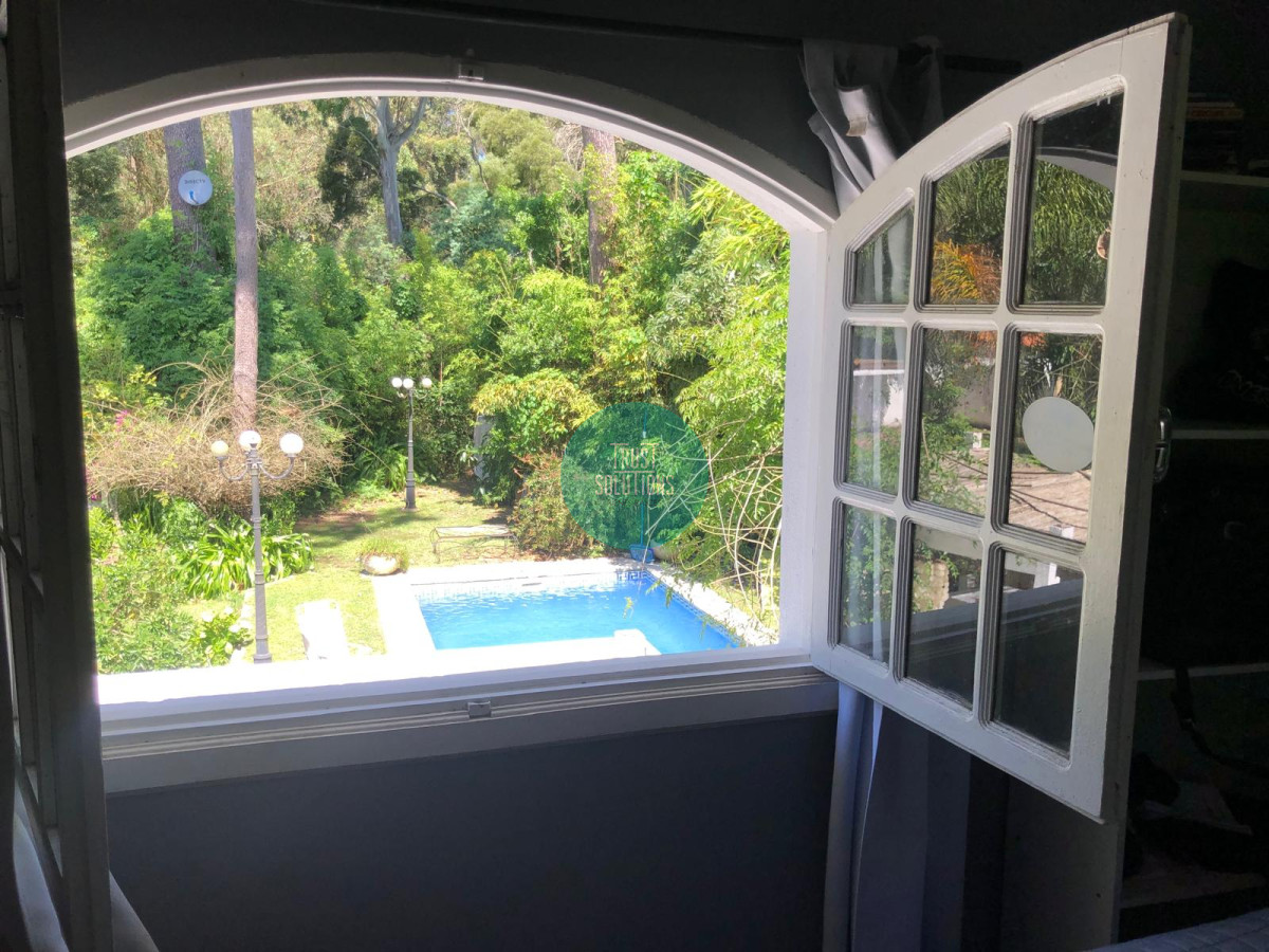 Casa ID.1459 - Alquiler Anual Casa 3D y dep de huéspedes Pinares Punta con Piscina 