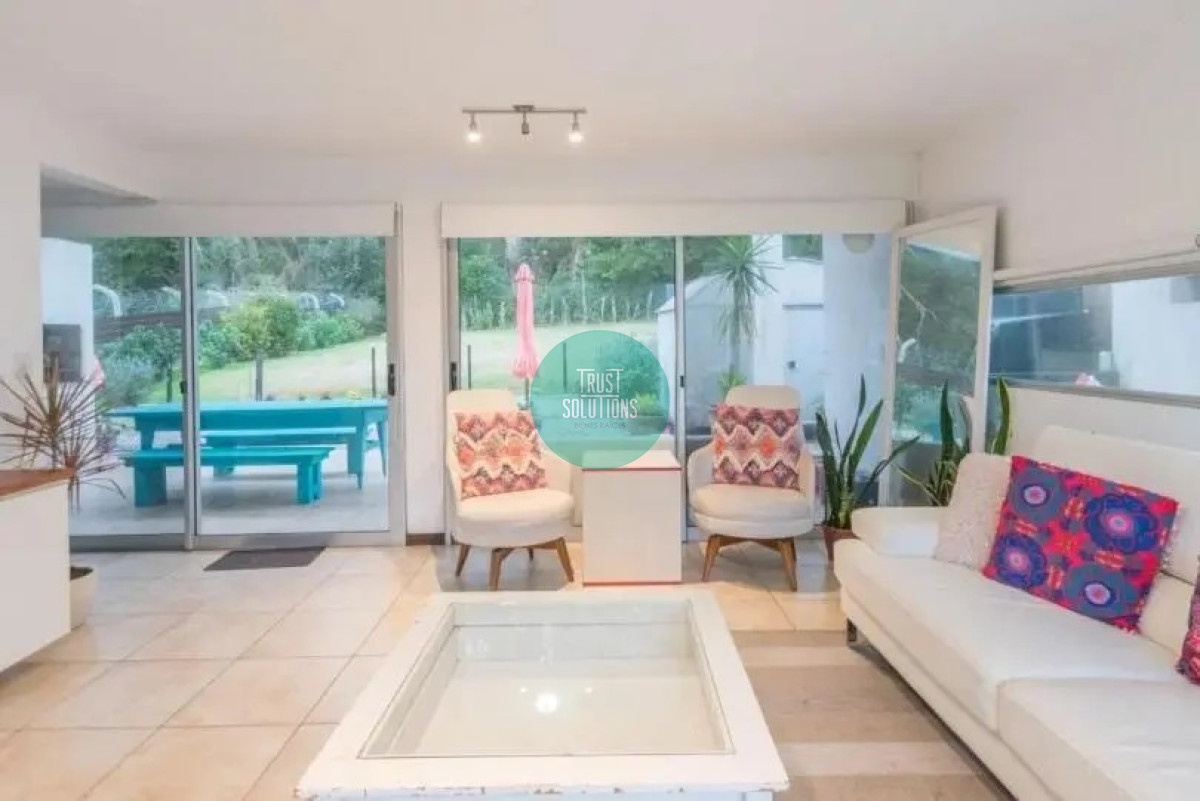 Casa ID.650 - Venta Divina Casa Rincón del Indio Punta 2suites toilette a estrenar